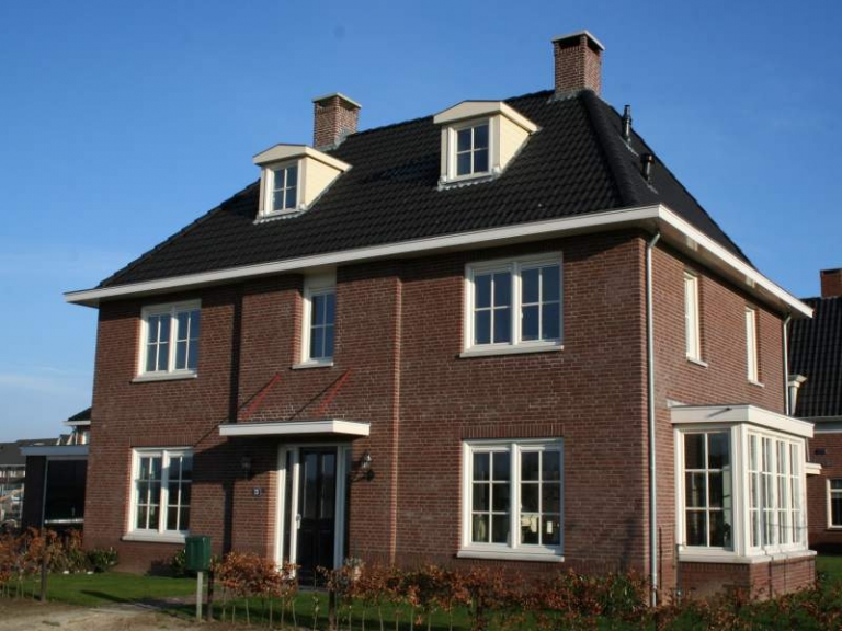 V058-0012