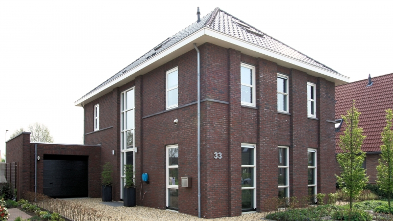 V058-020
