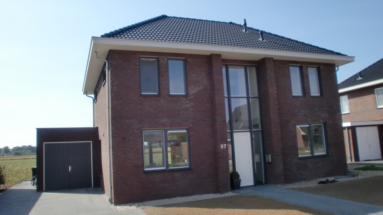 V058-0027