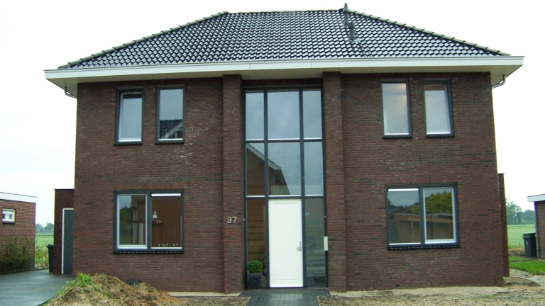 V058-027