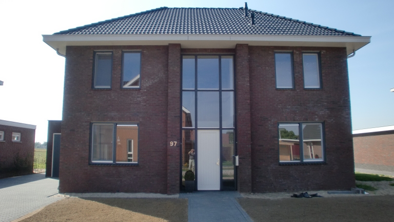 V058-027