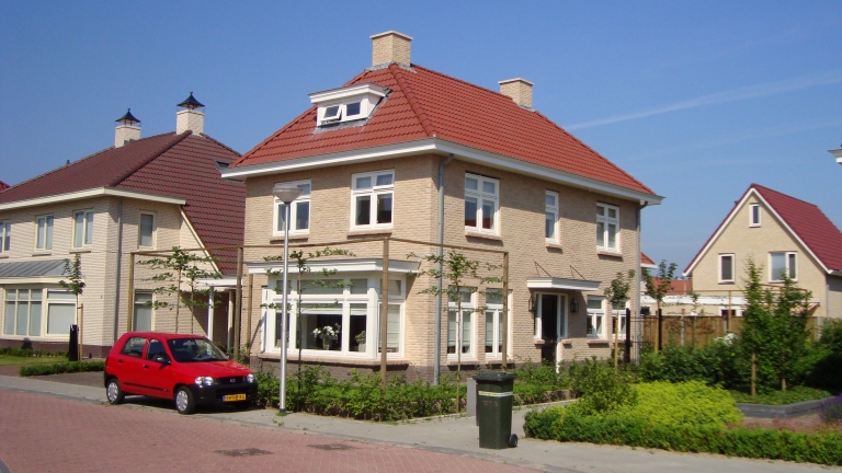 V079-099