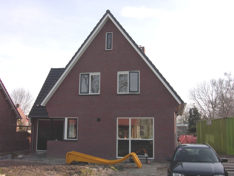 V038-087