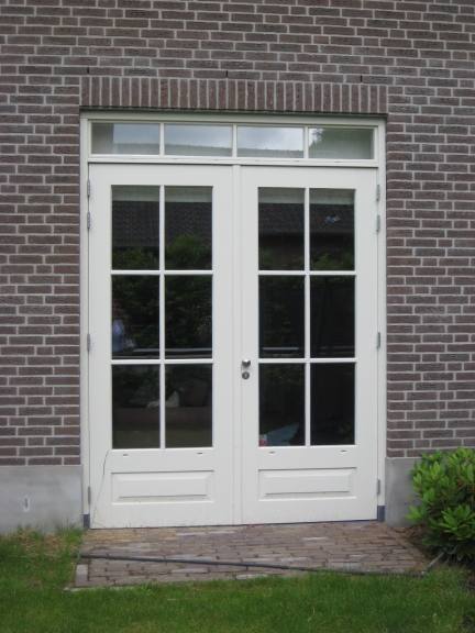 V092-002