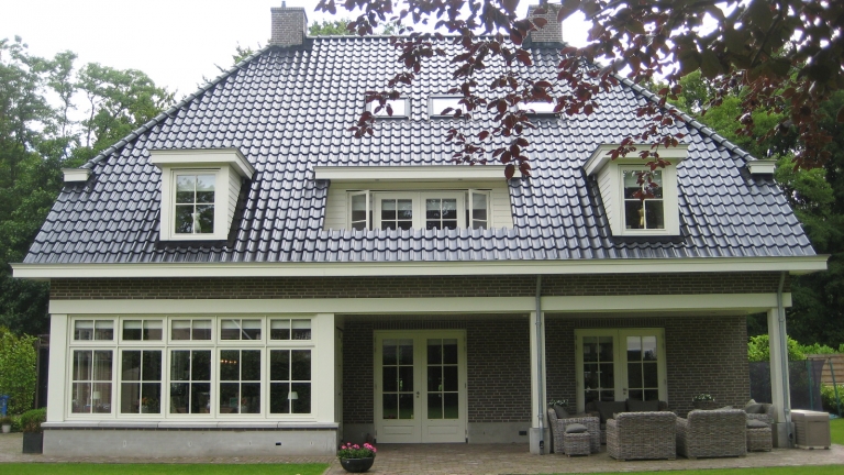 V092-002
