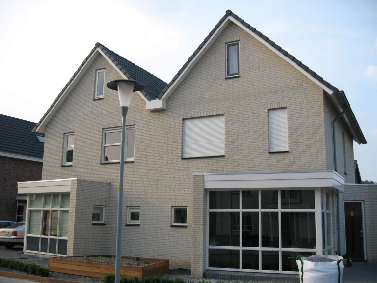 D034-0012