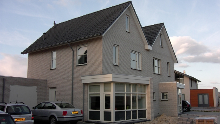 D034-0012
