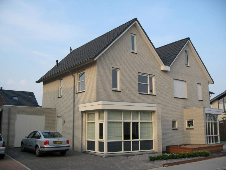 D034-0012