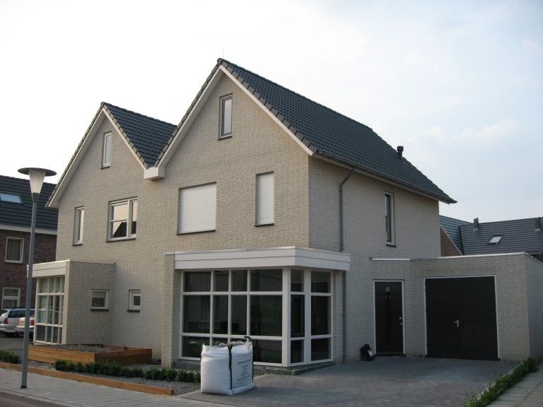 D034-0012