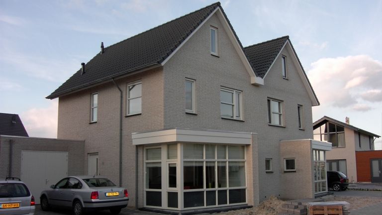 D034-0012