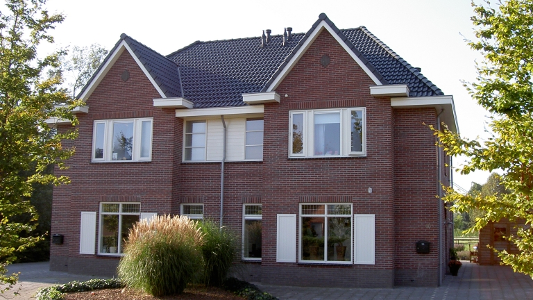 D041-0001