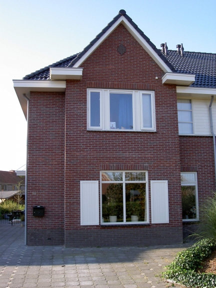 D041-0001