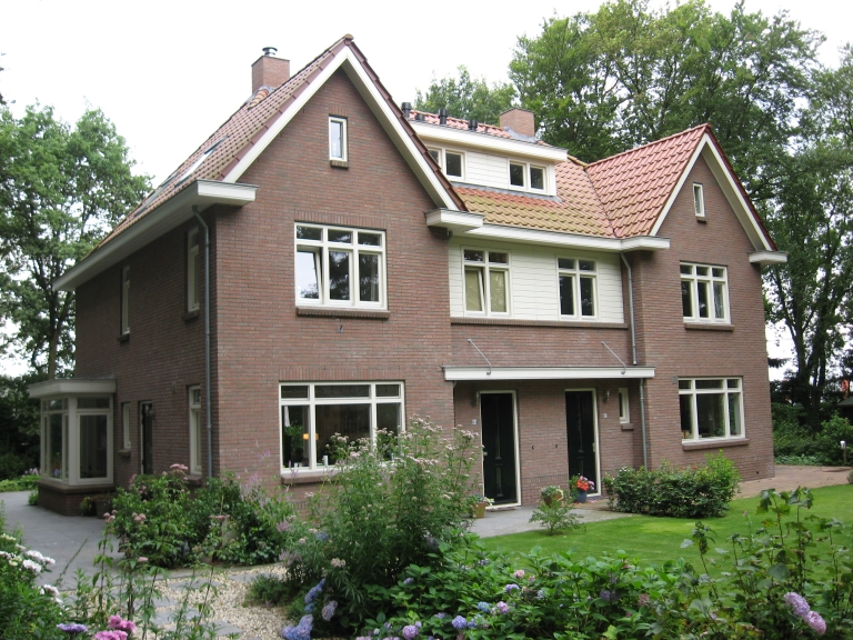 D041-0002