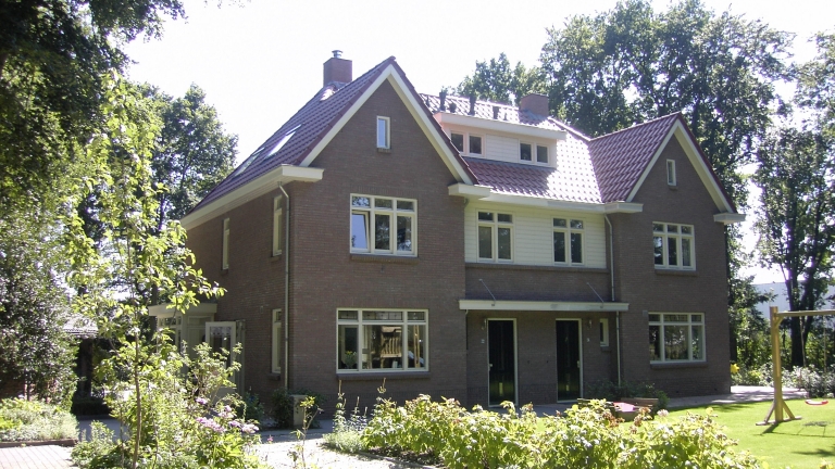 D041-0002