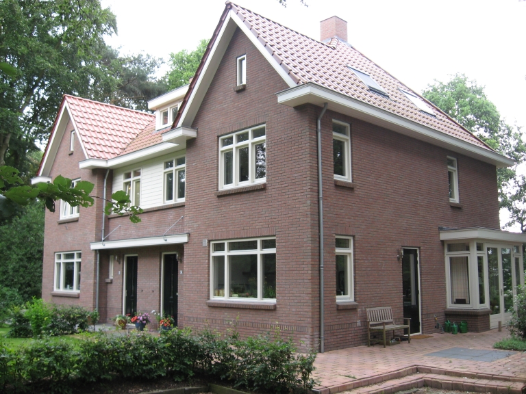 D041-0002