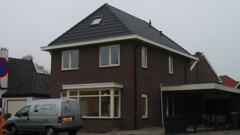 V014-035