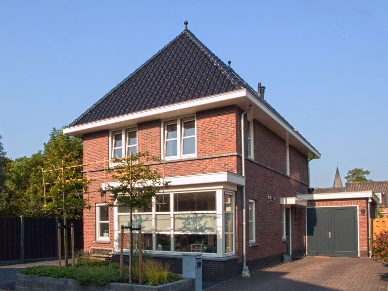 V014-071