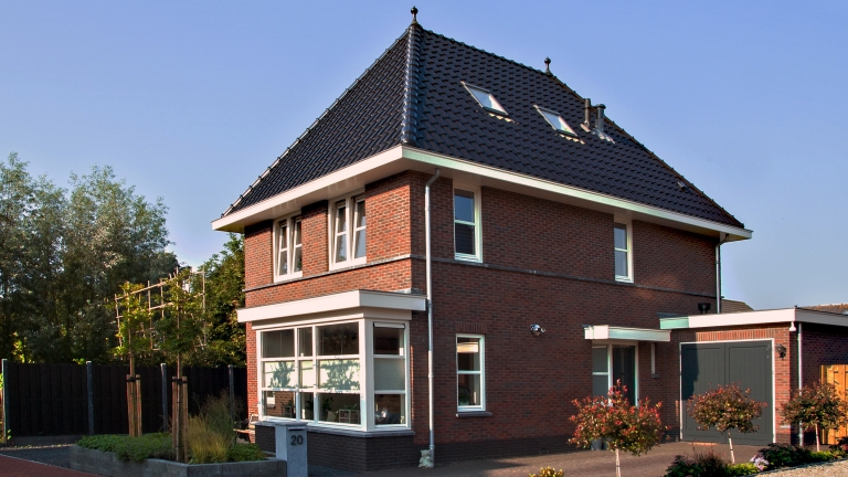 V014-071