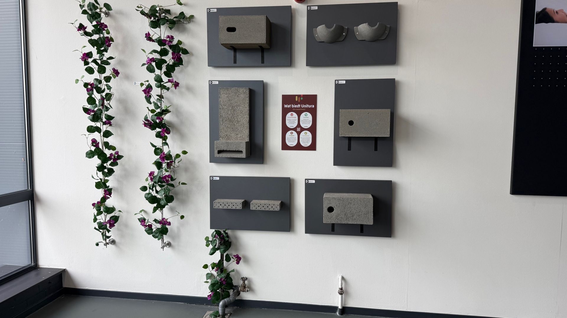 Nieuw: natuurinclusieve wand van Unitura in het Bouwinspiratie Centrum