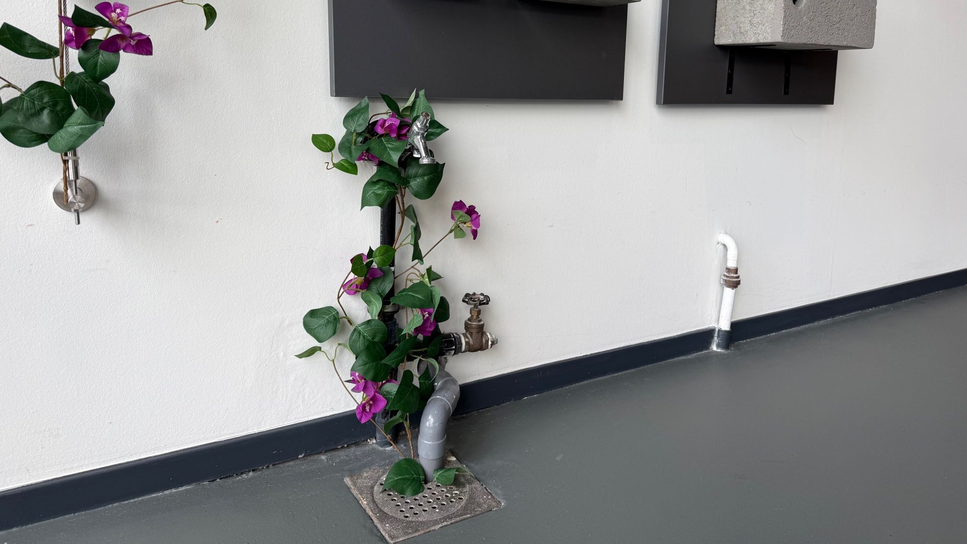 Nieuw: natuurinclusieve wand van Unitura in het Bouwinspiratie Centrum